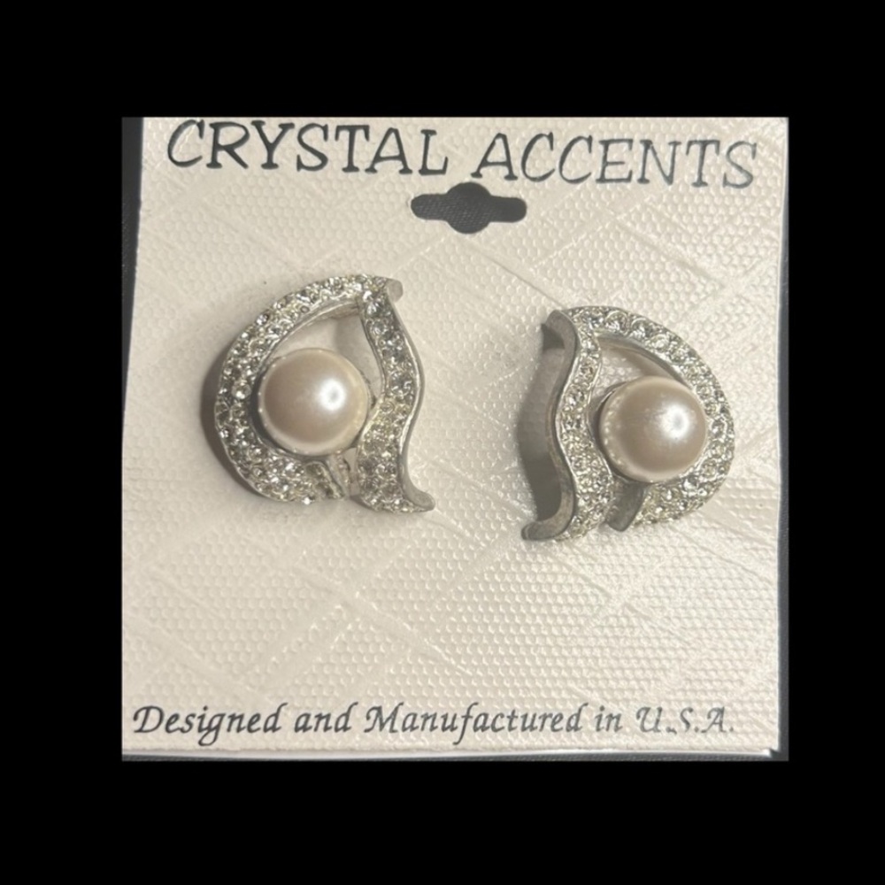 Vintage Silver Toned Pearl Clip-on Earrings